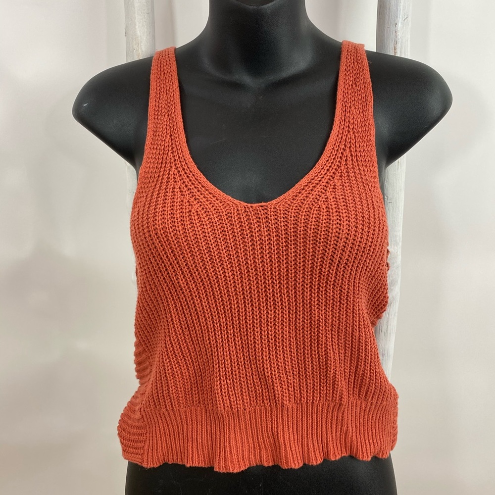 Lulu’s Let Get Away Twisted Back Knitted Tank Top